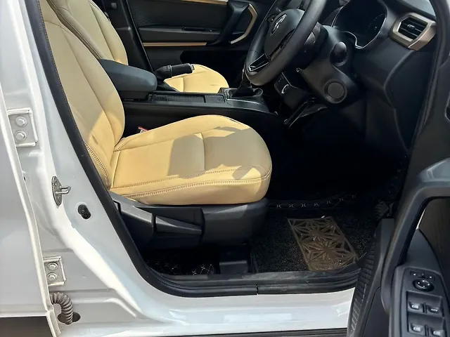 Used Renault Kiger [2022-2023] RXT (O) AMT in Bangalore