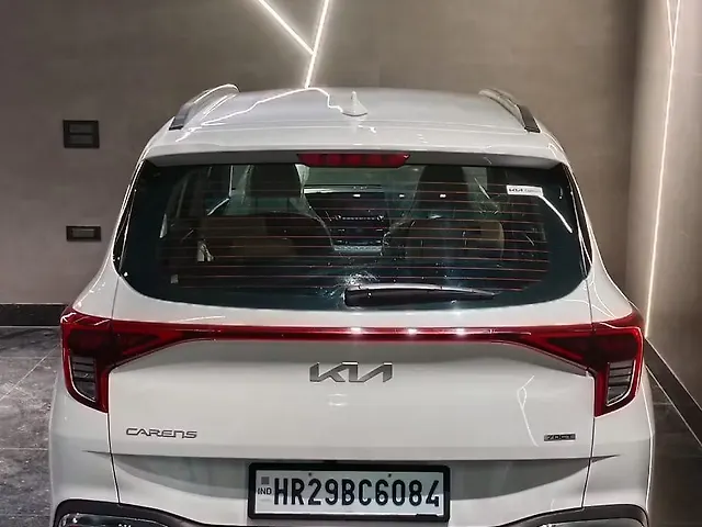 Used Kia Carens [2023-2024] Luxury (O)1.5 Turbo Petrol DCT 7 STR [2023-2024] in Delhi