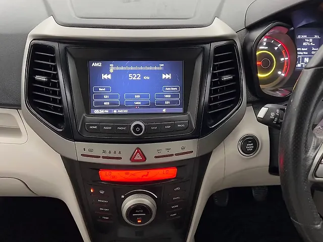 Used Mahindra XUV300 [2019-2024] W8 (O) 1.5 Diesel [2020] in Lucknow
