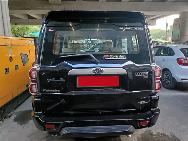Used Mahindra Scorpio 2021 S7 140 2WD 7 STR in Lucknow