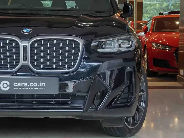 Used BMW X4 [2022-2023] xDrive30d M Sport X Silver Shadow Edition [2022-2023] in Gurgaon
