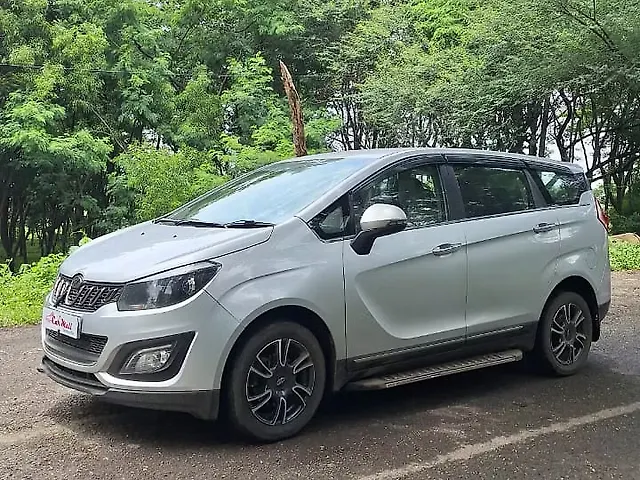 Used Mahindra Marazzo [2018-2020] M8 7 STR in Nashik