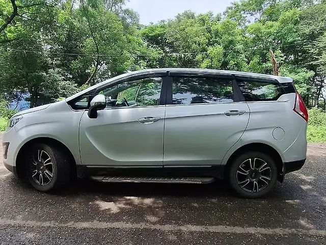 Used Mahindra Marazzo [2018-2020] M8 7 STR in Nashik