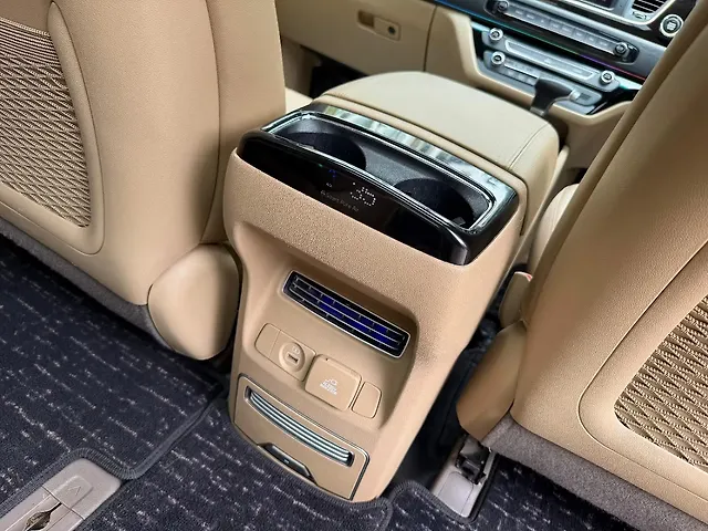Used Kia Carnival [2020-2023] Limousine Plus 7 STR in Mumbai