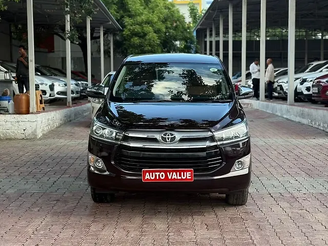 Used 2020 Toyota Innova Crysta in Lucknow
