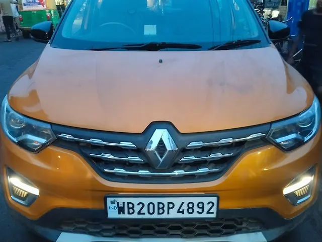 Used 2022 Renault Triber in Kolkata