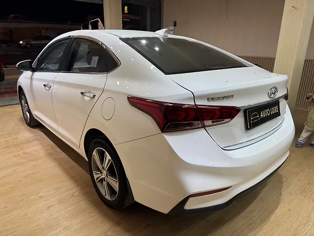 Used Hyundai Verna [2017-2020] SX (O) 1.6 CRDi in Lucknow