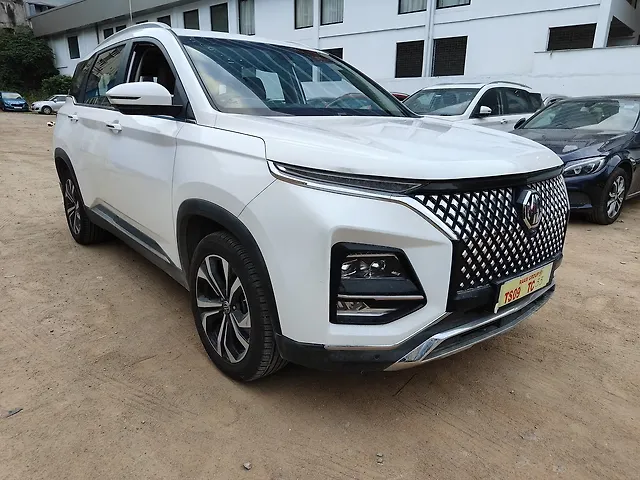 Used MG Hector Plus Sharp Pro 1.5 Turbo Petrol MT 6 STR [2023] in Hyderabad