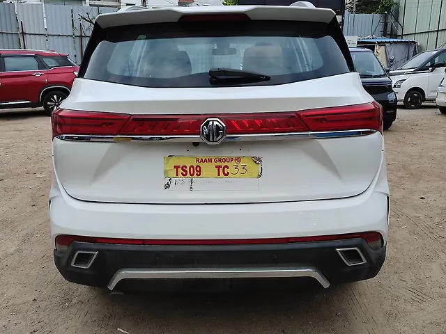 Used MG Hector Plus Sharp Pro 1.5 Turbo Petrol MT 6 STR [2023] in Hyderabad