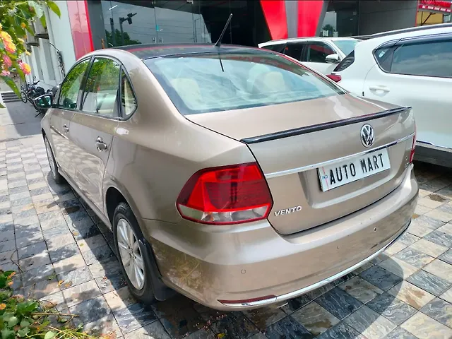 Used Volkswagen Vento [2015-2019] Highline Plus 1.2 (P) AT 16 Alloy in Jaipur