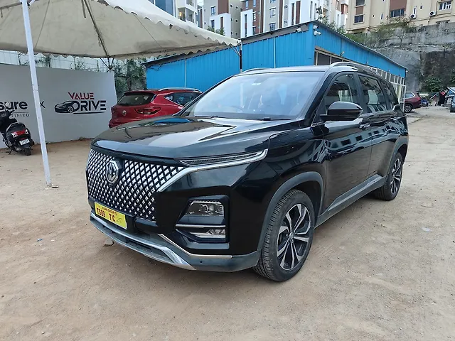 Used MG Hector Plus Sharp Pro 1.5 Turbo Petrol MT 6 STR [2023] in Hyderabad