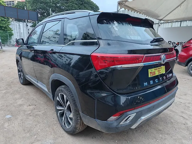 Used MG Hector Plus Sharp Pro 1.5 Turbo Petrol MT 6 STR [2023] in Hyderabad
