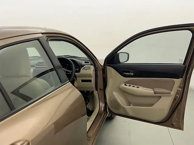 Used Maruti Suzuki Dzire [2017-2020] VXi in Delhi