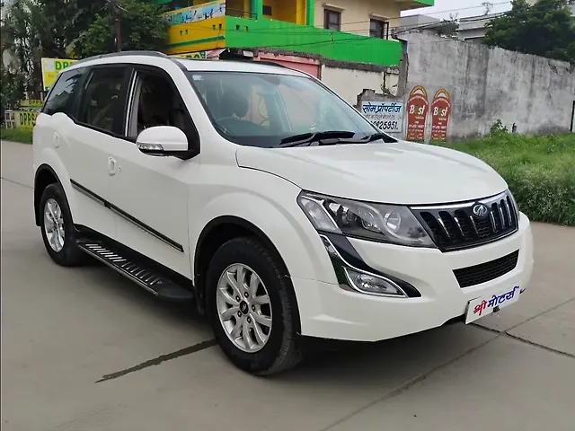 Used Mahindra XUV500 W9 [2018-2020] in Indore