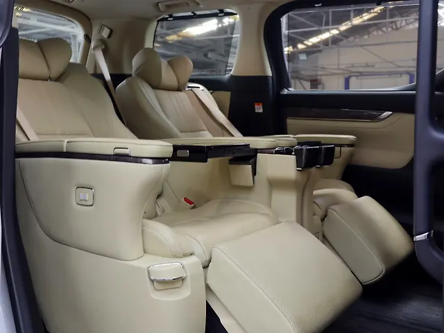 Used Toyota Vellfire [2020-2023] Hybrid in Bangalore