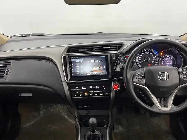 Used Honda City 4th Generation VX Petrol in Lucknow
