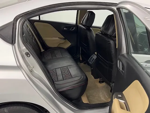 Used Honda City 4th Generation VX Petrol in Lucknow