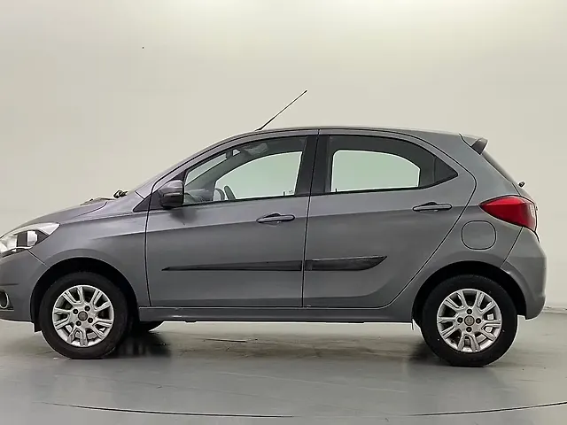 Used Tata Tiago [2016-2020] Revotron XZA in Delhi