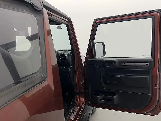 Used Mahindra Thar LX Convertible Petrol AT in Delhi