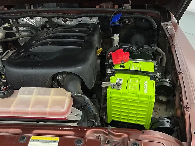 Used Mahindra Thar LX Convertible Petrol AT in Delhi