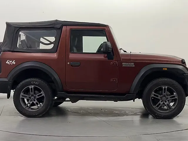 Used Mahindra Thar LX Convertible Petrol AT in Delhi
