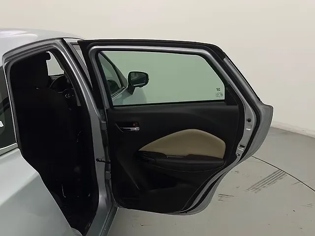 Used Toyota Glanza V [2022-2023] in Delhi