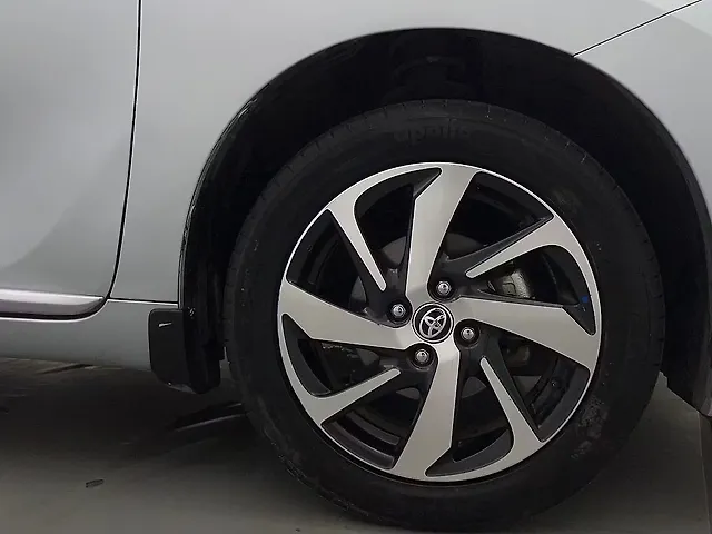 Used Toyota Glanza V [2022-2023] in Delhi