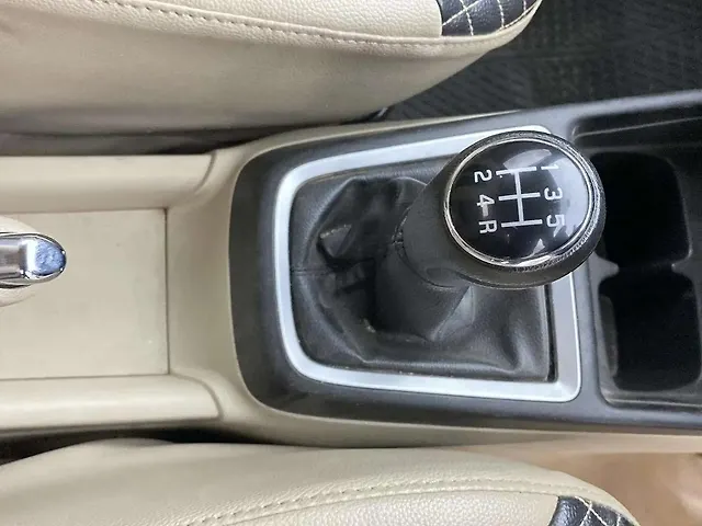 Used Maruti Suzuki Dzire [2017-2020] VXi in Hyderabad