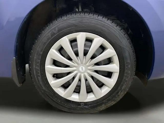 Used Maruti Suzuki Dzire [2017-2020] VXi in Hyderabad