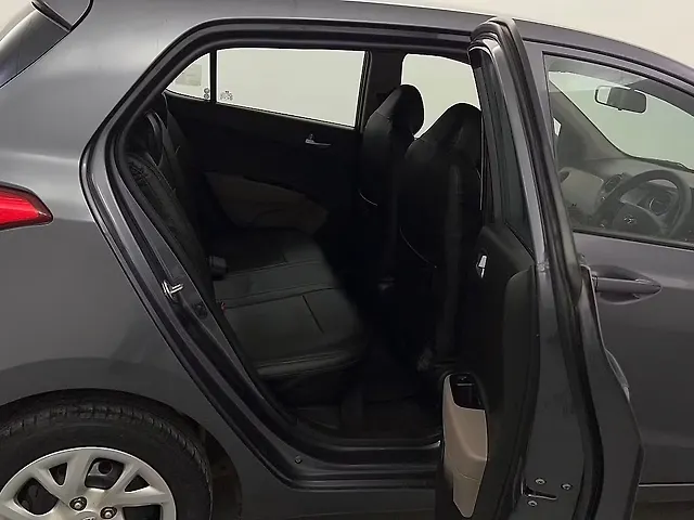 Used Hyundai Grand i10 [2013-2017] Sportz 1.2 Kappa VTVT [2016-2017] in Delhi