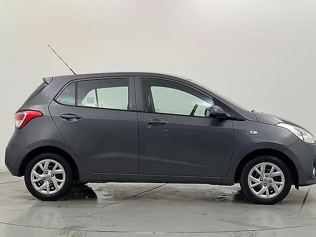 Used Hyundai Grand i10 [2013-2017] Sportz 1.2 Kappa VTVT [2016-2017] in Delhi