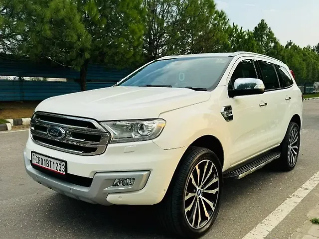 Used Ford Endeavour [2016-2019] Titanium 3.2 4x4 AT in Chandigarh
