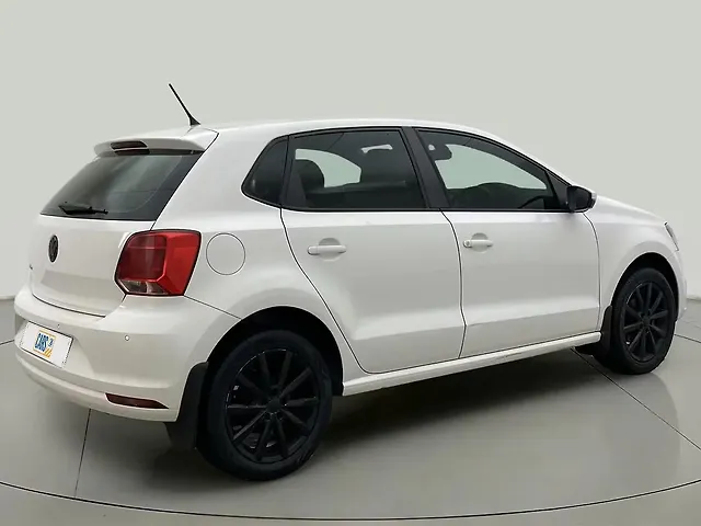 Used Volkswagen Polo [2016-2019] Highline Plus 1.0 (P) 16 Alloy in Hyderabad