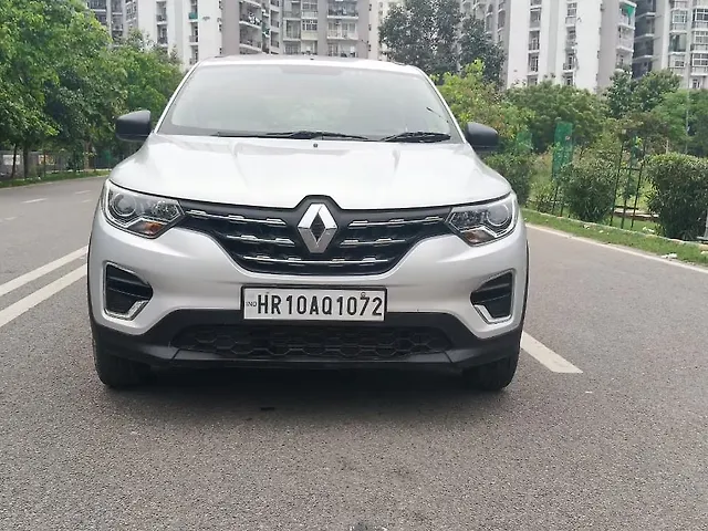 Used 2023 Renault Triber in Noida