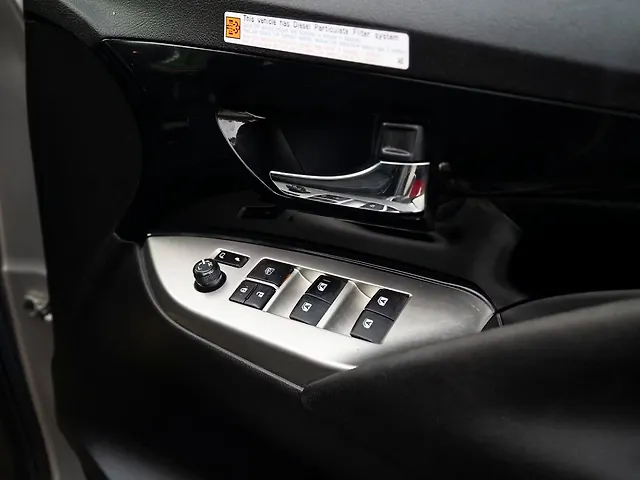 Used Toyota Innova Crysta [2016-2020] 2.4 VX 7 STR [2016-2020] in Delhi