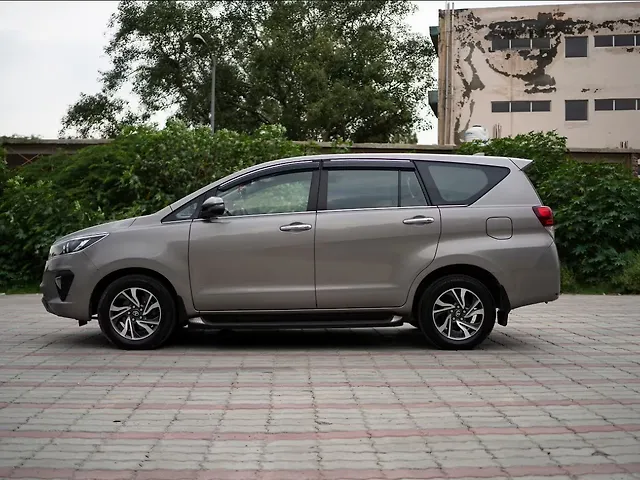 Used Toyota Innova Crysta [2016-2020] 2.4 VX 7 STR [2016-2020] in Delhi