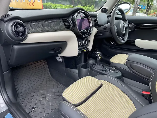 Used MINI Cooper SE 3-Door in Mumbai