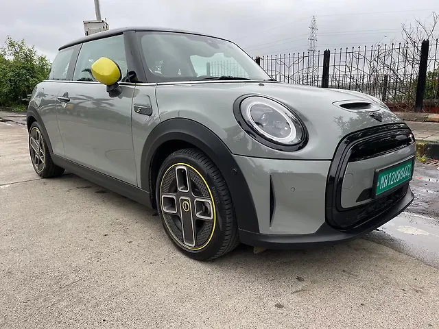 Used MINI Cooper SE 3-Door in Mumbai