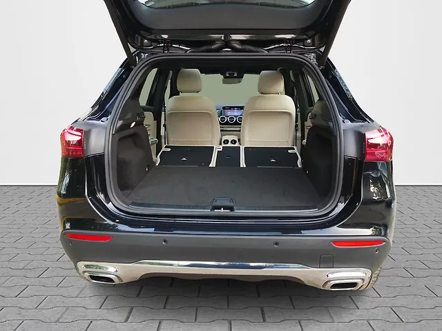 Used Mercedes-Benz GLA 200 in Delhi