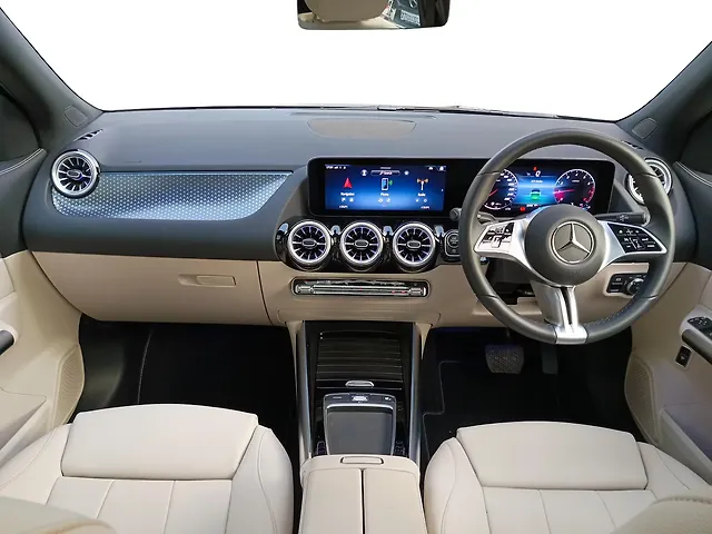 Used Mercedes-Benz GLA 200 in Delhi