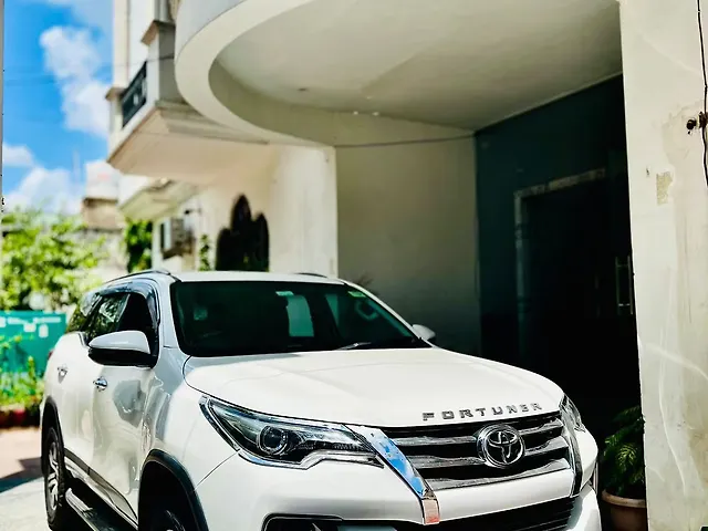 Used Toyota Fortuner [2016-2021] 2.8 4x2 MT [2016-2020] in Lucknow