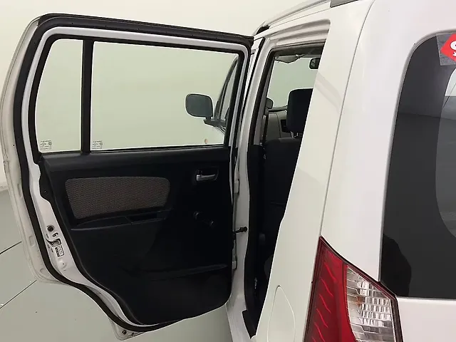 Used Maruti Suzuki Wagon R [1999-2006] LXi in Delhi