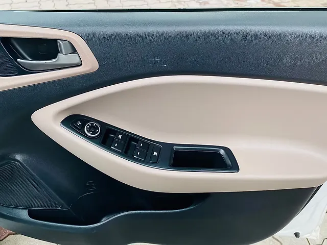 Used Hyundai Elite i20 [2014-2015] Sportz 1.4 (O) in Lucknow