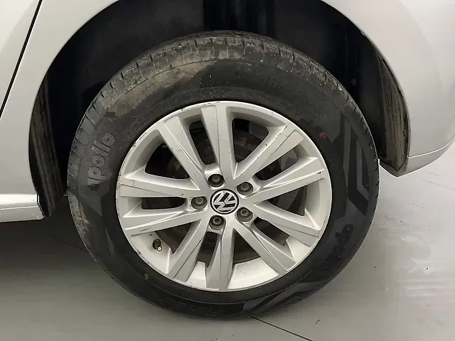 Used Volkswagen Polo [2012-2014] Highline1.2L (P) in Delhi