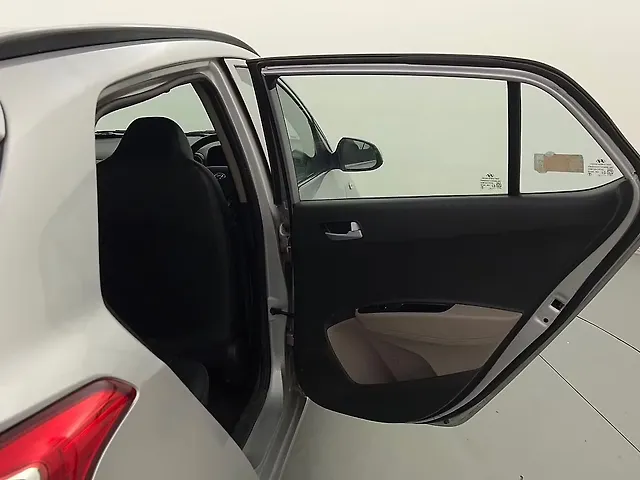 Used Hyundai Grand i10 [2013-2017] Sportz 1.2 Kappa VTVT [2016-2017] in Delhi
