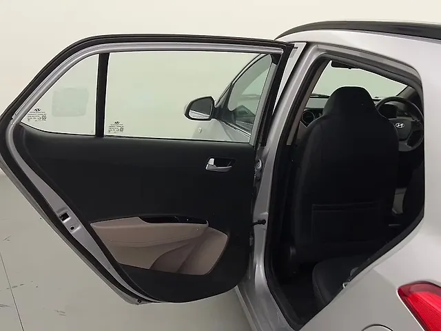 Used Hyundai Grand i10 [2013-2017] Sportz 1.2 Kappa VTVT [2016-2017] in Delhi