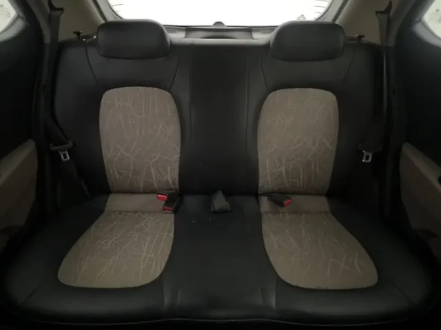 Used Hyundai Grand i10 [2013-2017] Sportz 1.2 Kappa VTVT [2016-2017] in Delhi