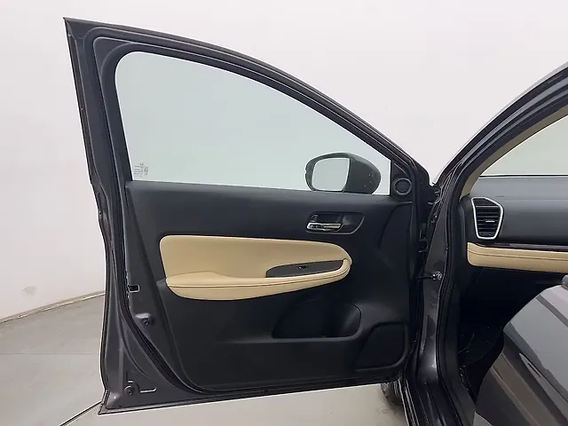 Used Honda City 4th Generation ZX Petrol [2019-2019] in Mohali
