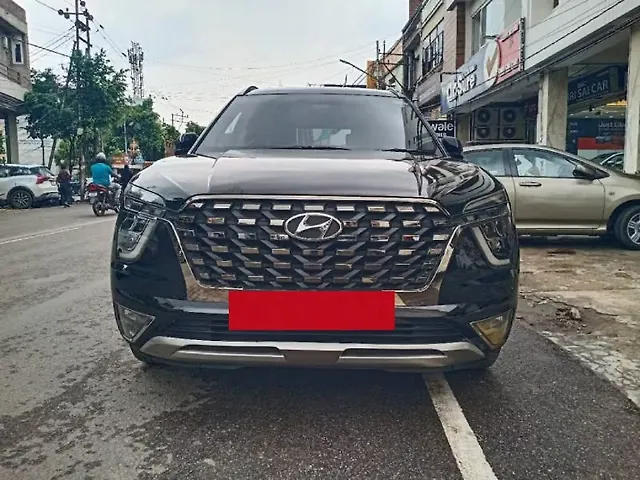 Used 2022 Hyundai Alcazar in Kanpur