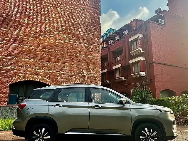 Used MG Hector Plus [2020-2023] Sharp 1.5 DCT Petrol in Delhi